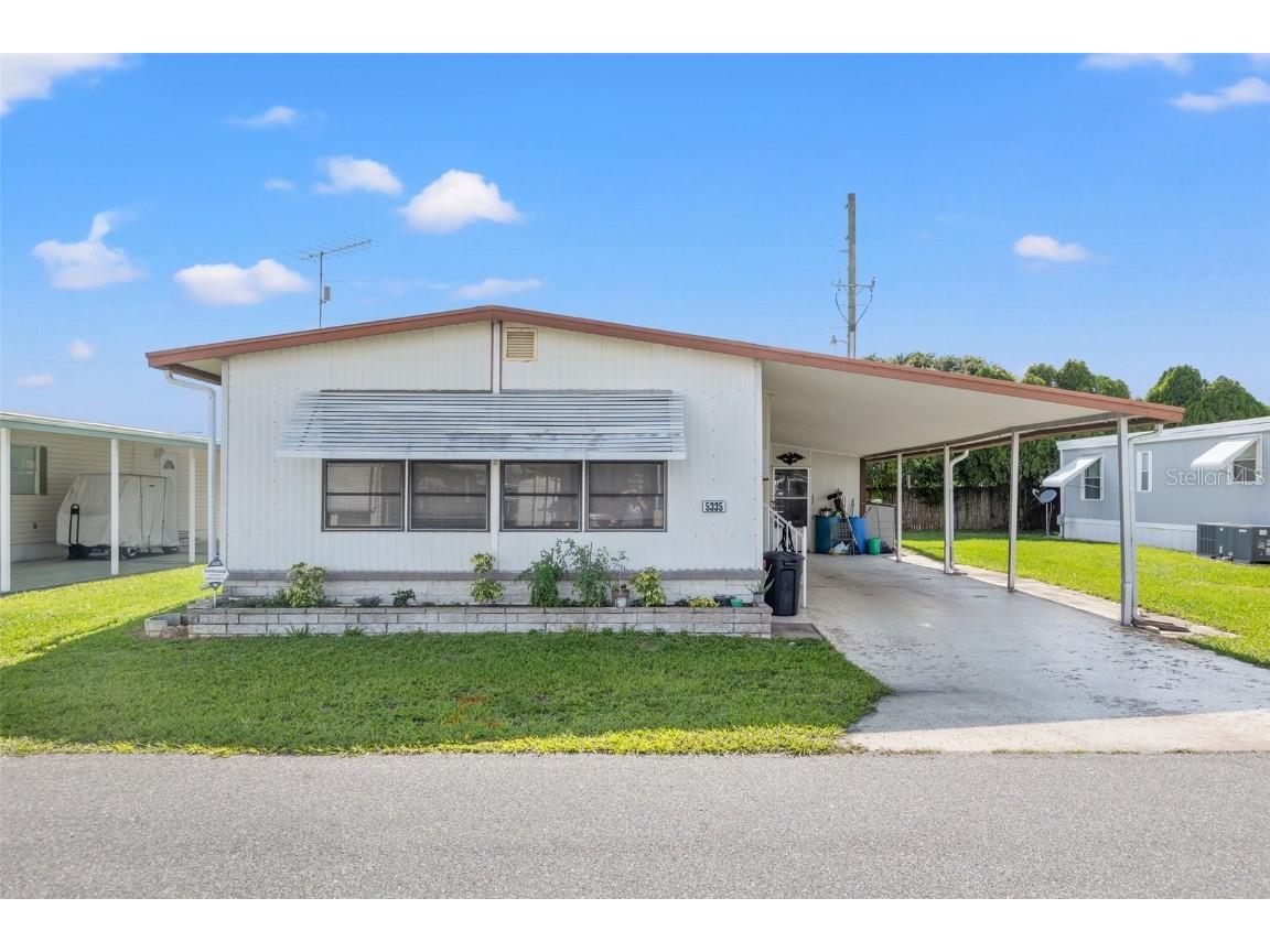 5335 Antigua Drive Zephyrhills FL 33541 T3452170 image1