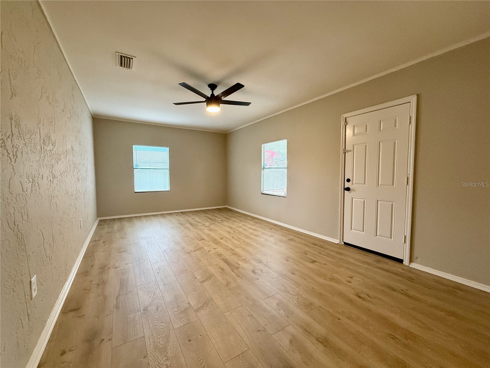 5335 Hyde Park Avenue Orlando FL 32808 O6376051 image16