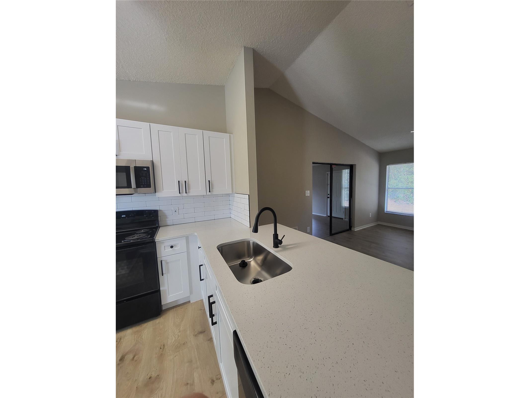 5335 Hyde Park Avenue Orlando FL 32808 O6376051 image7