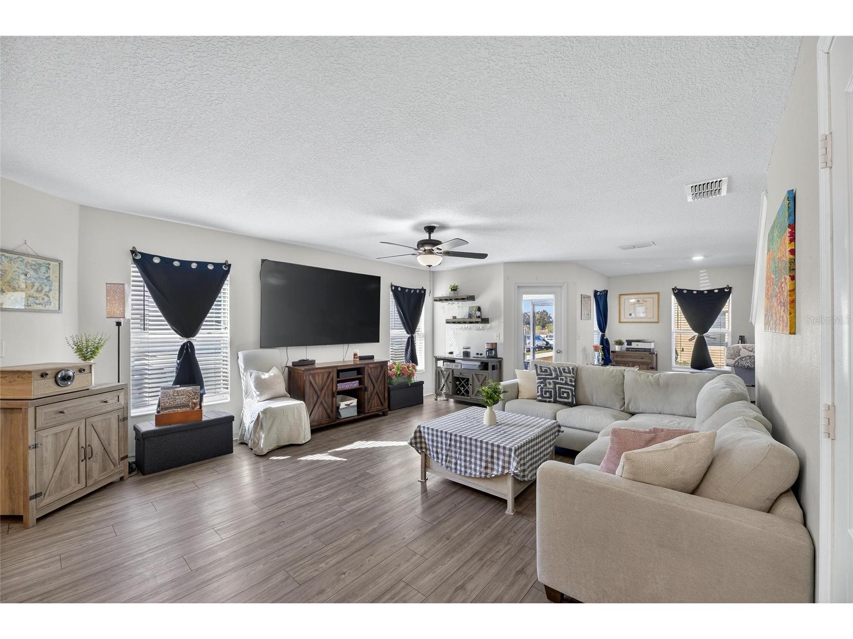 5335 New Friendship Place Tampa FL 33619 TB8475939 image7