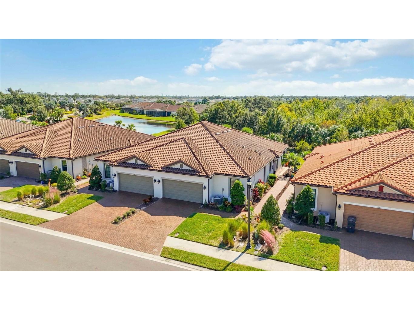 5335 Rushmere Court Palmetto FL 34221 A4671106 image1