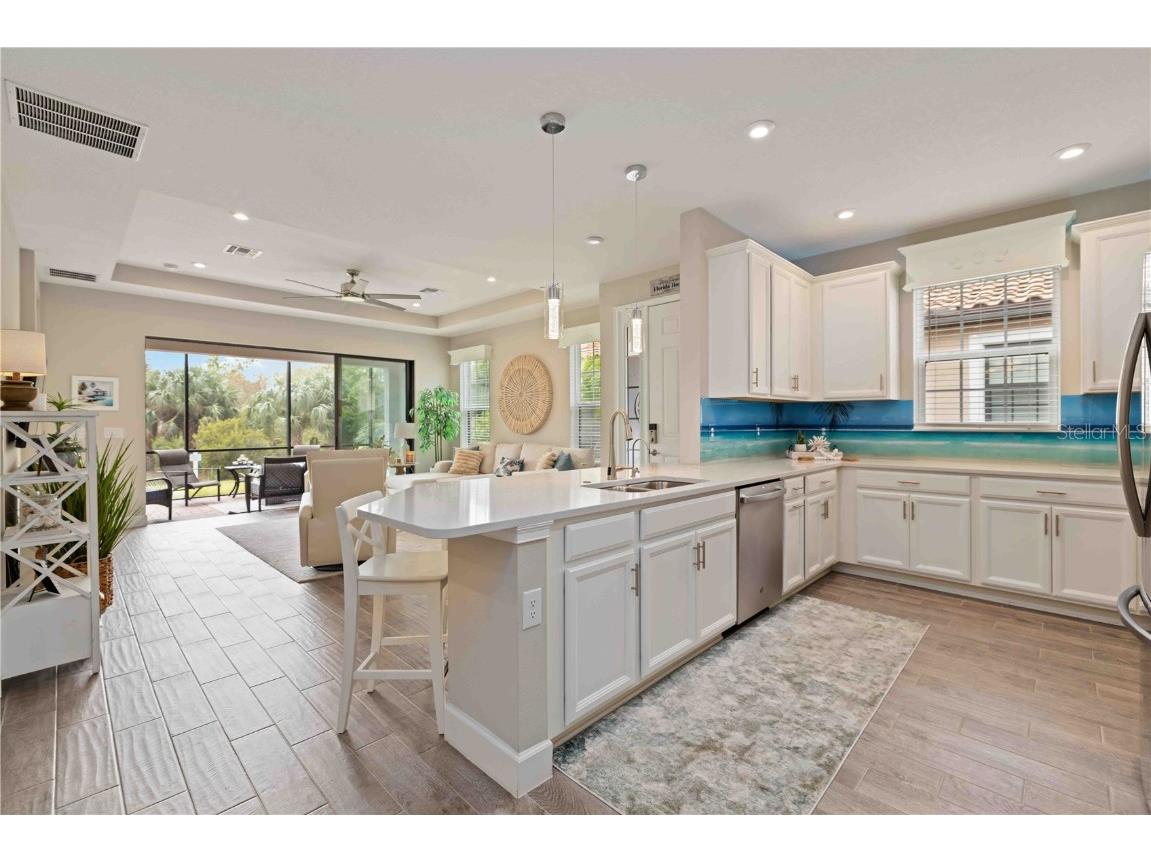 5335 Rushmere Court Palmetto FL 34221 A4671106 image17