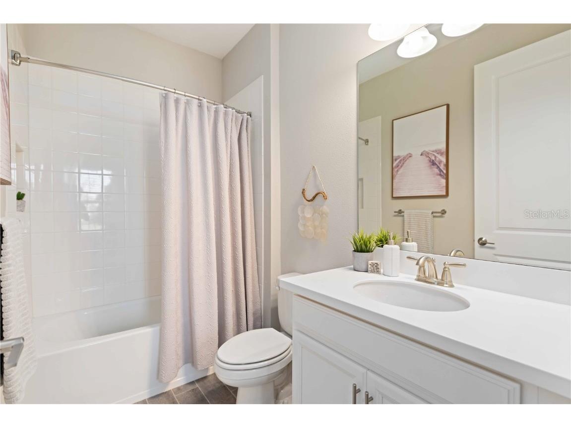 5335 Rushmere Court Palmetto FL 34221 A4671106 image34