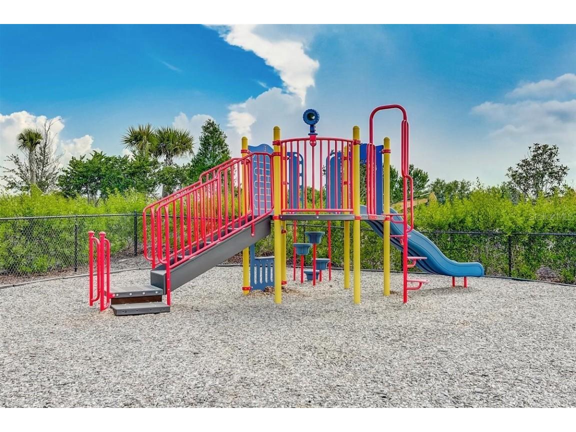 5335 Rushmere Court Palmetto FL 34221 A4671106 image72