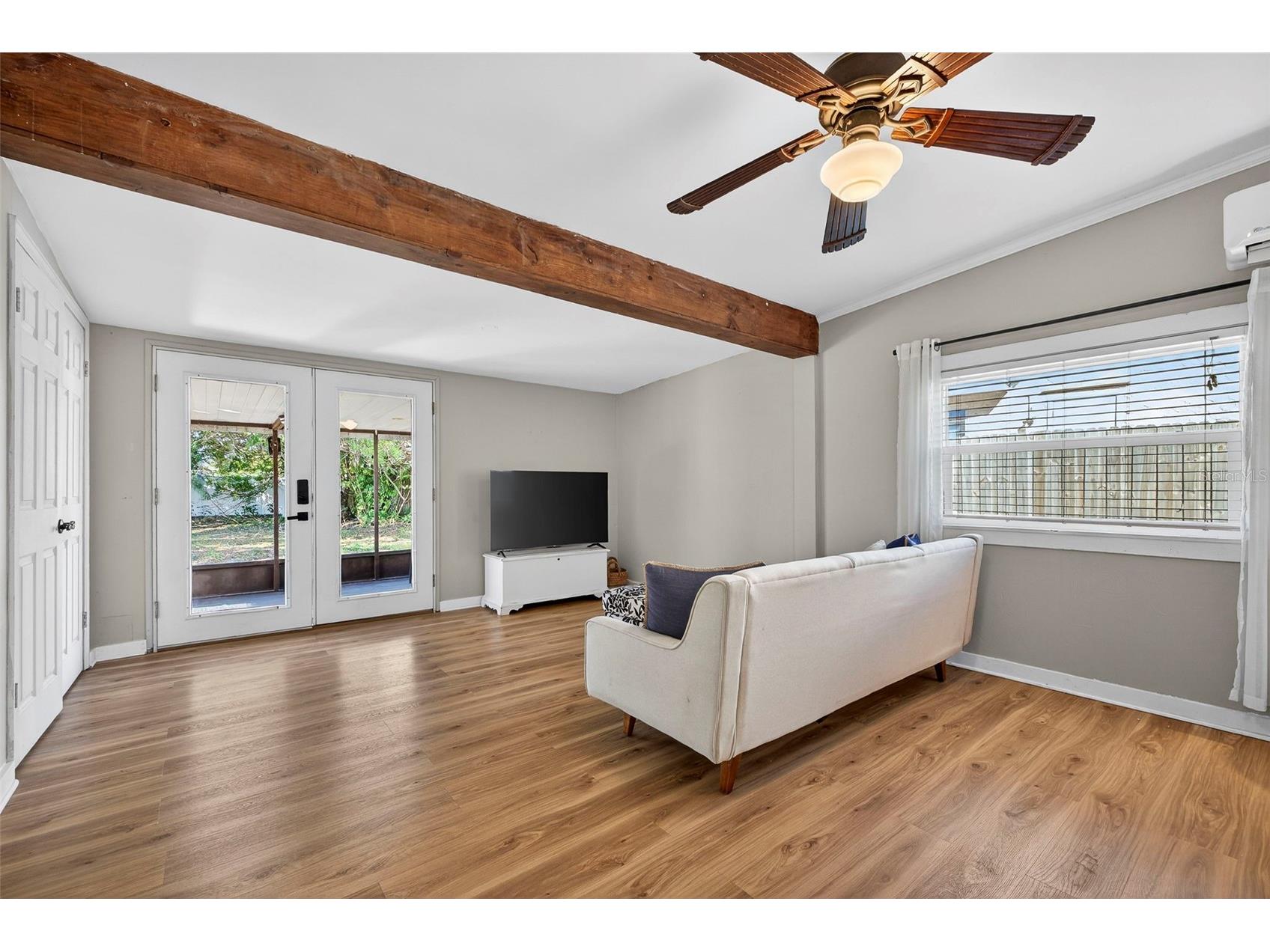 5336 10th Street N Saint Petersburg FL 33703 TB8473251 image17