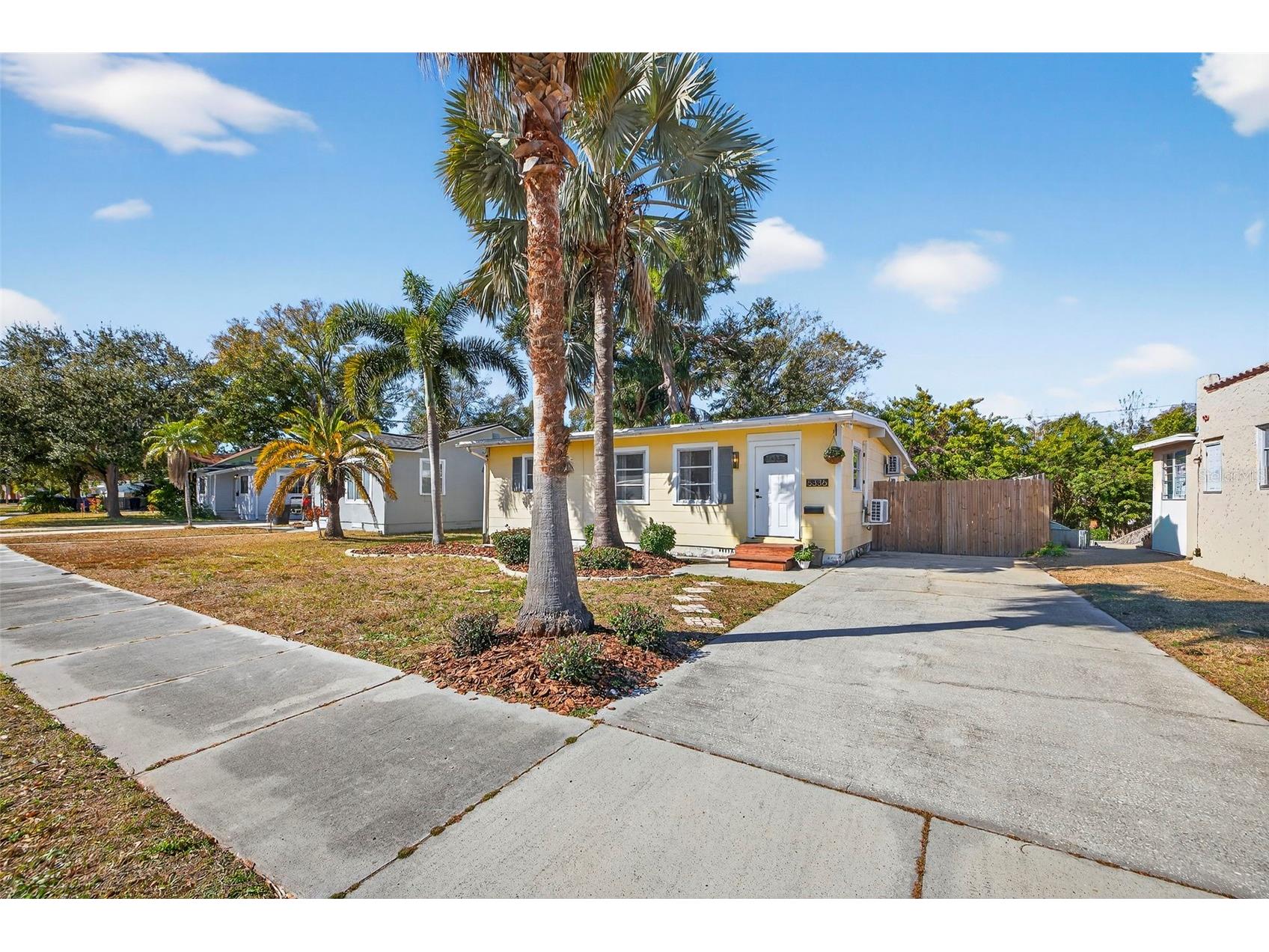 5336 10th Street N Saint Petersburg FL 33703 TB8473251 image2