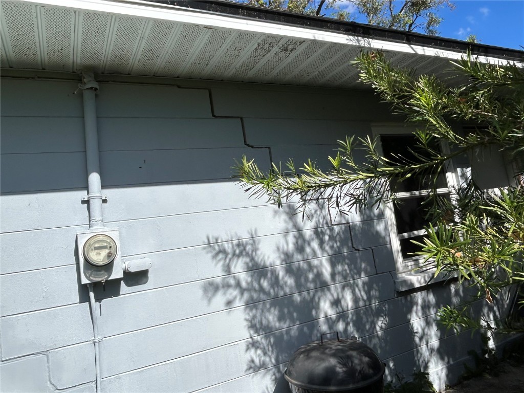 5336 33rd Avenue N Saint Petersburg FL 33710 A4660798 image4