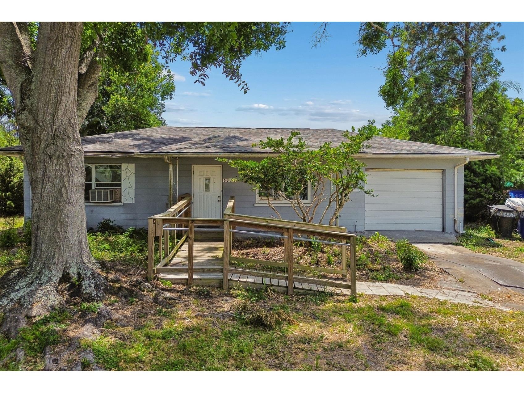 5336 33rd Avenue N Saint Petersburg FL 33710 TB8501303 image2