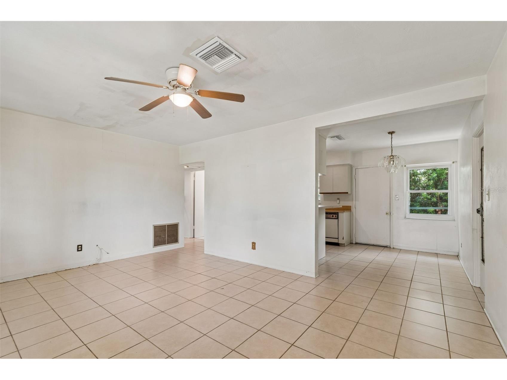 5336 33rd Avenue N Saint Petersburg FL 33710 TB8501303 image8