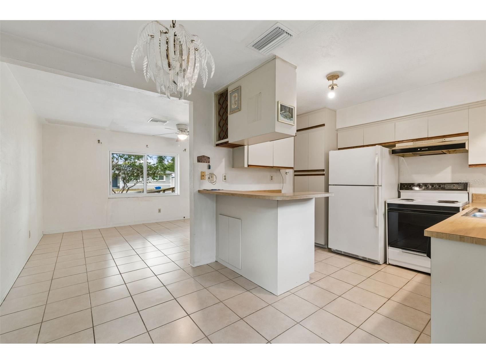5336 33rd Avenue N Saint Petersburg FL 33710 TB8501303 image9