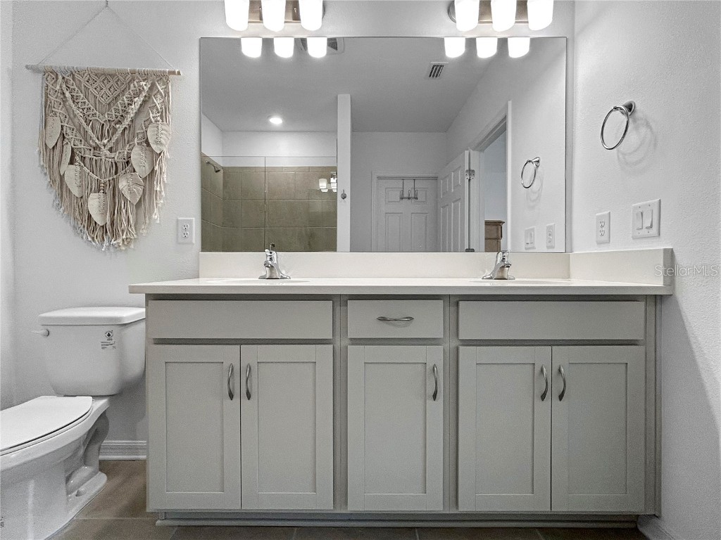 5336 Patano Loop Palmetto FL 34221 TB8398427 image19