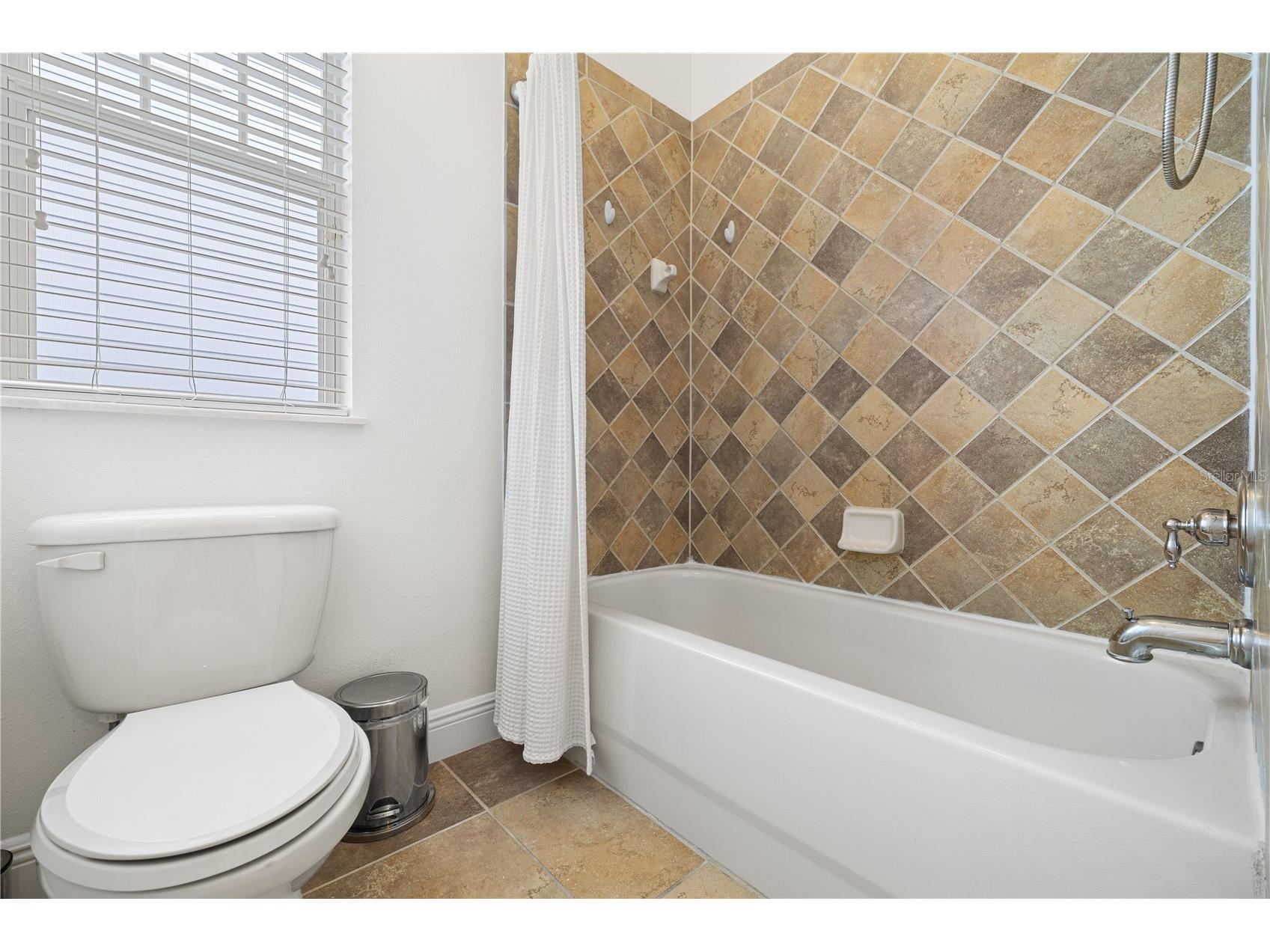 5338 Ardsdale Lane Orlando FL 32814 O6398710 image57