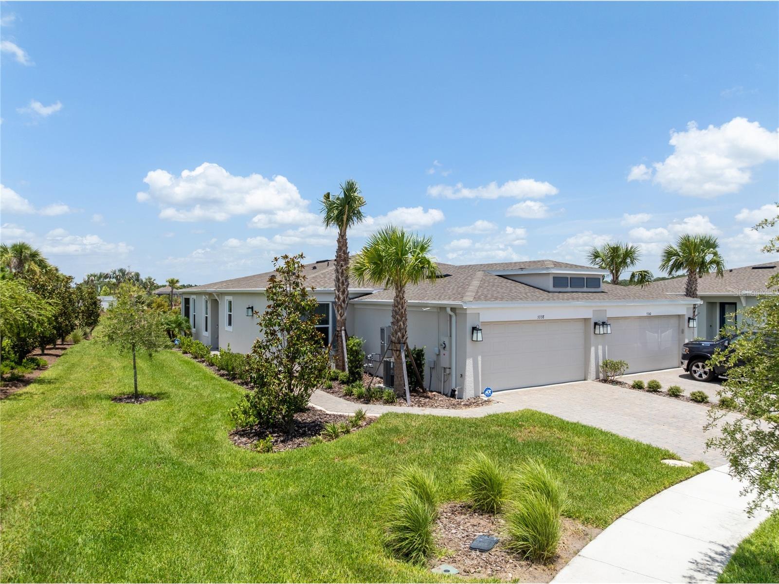 5338 Spoonflower Court Saint Cloud FL 34771 - POND O6426146 image1