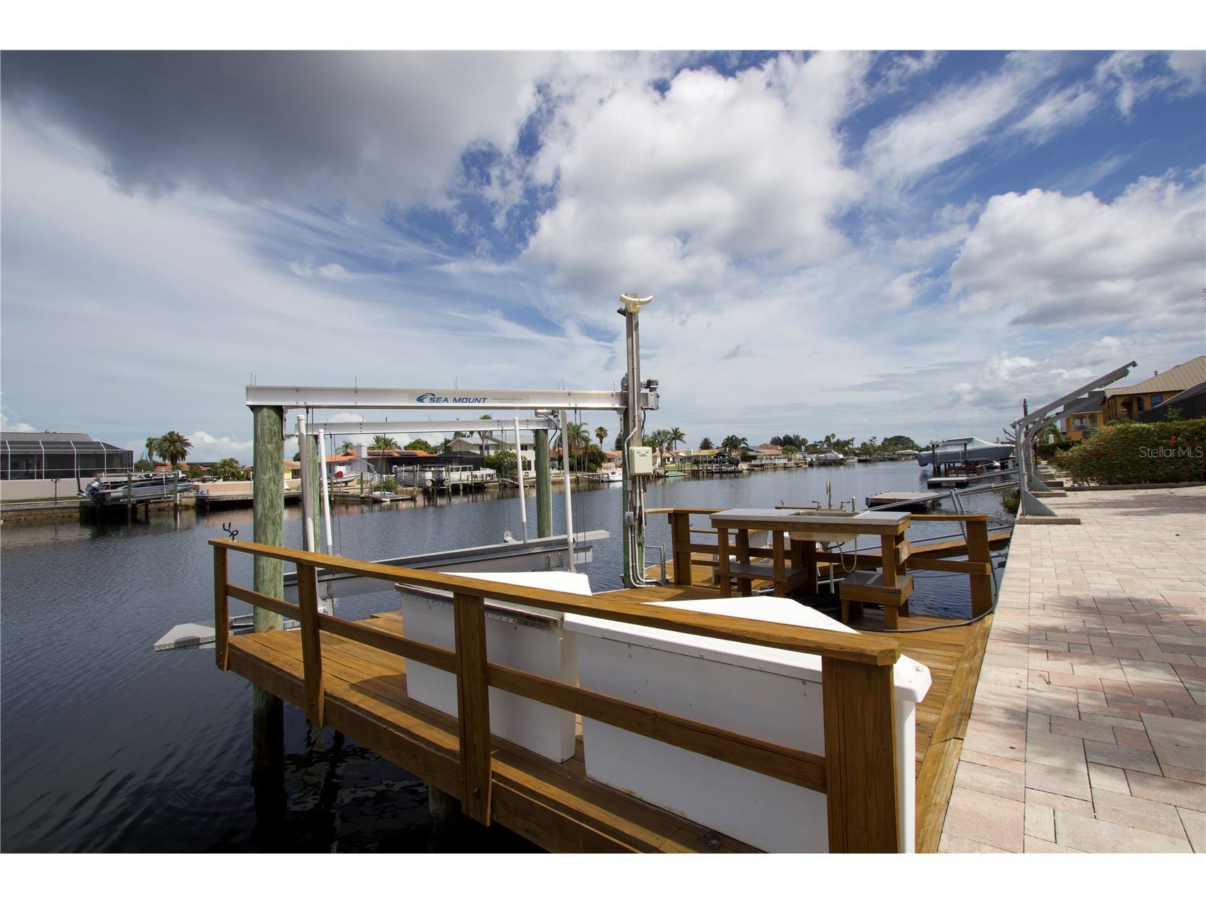 5339 Bowline Bend New Port Richey FL 34652 - GULF OF AMERICA W7882669 image3