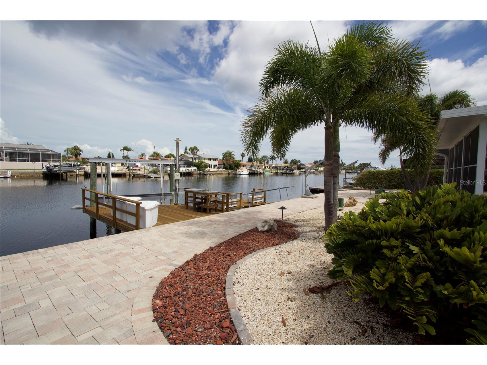 5339 Bowline Bend New Port Richey FL 34652 - GULF OF AMERICA W7882669 image7