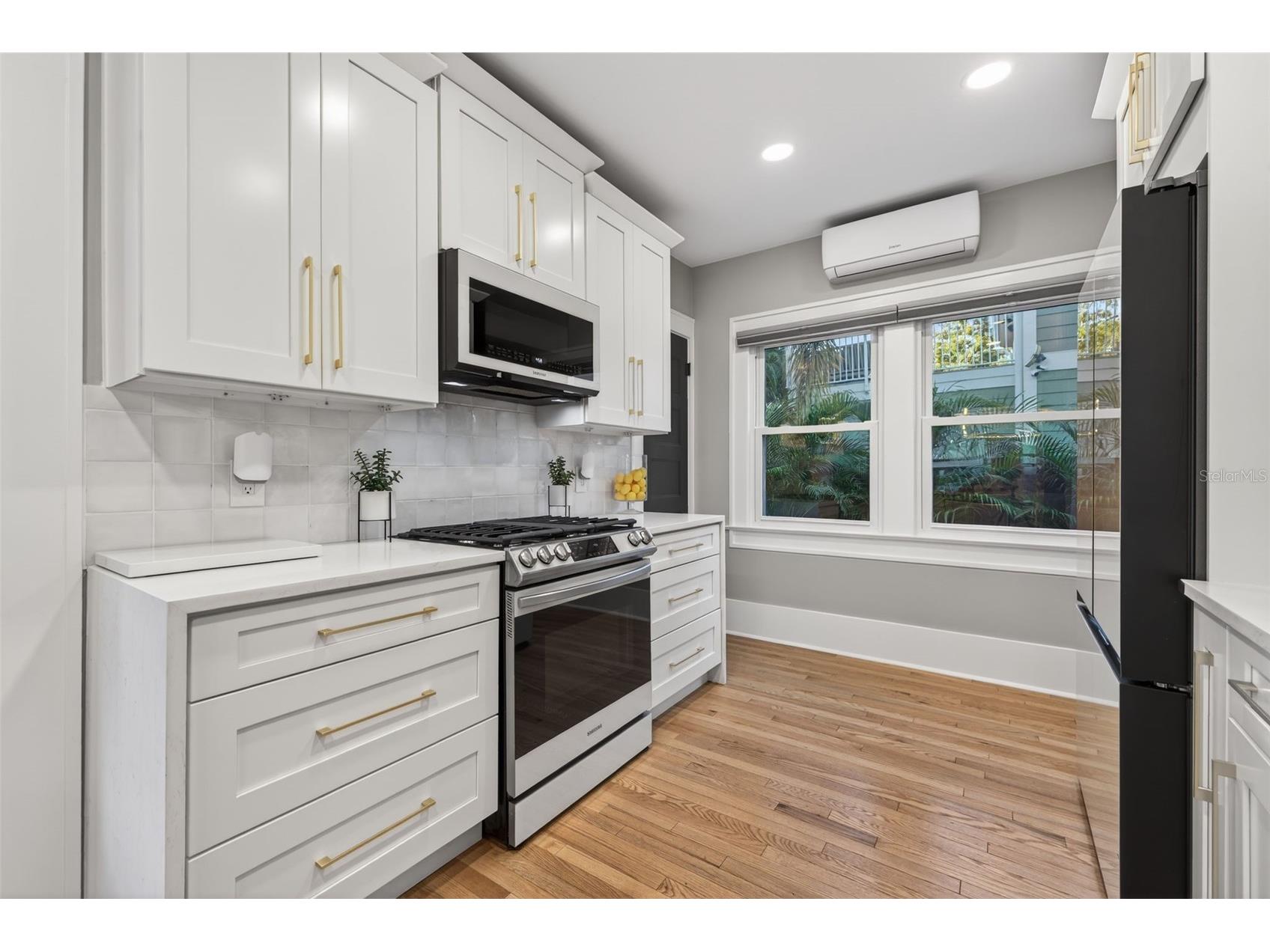 534 1st Street N Saint Petersburg FL 33701 TB8466922 image19