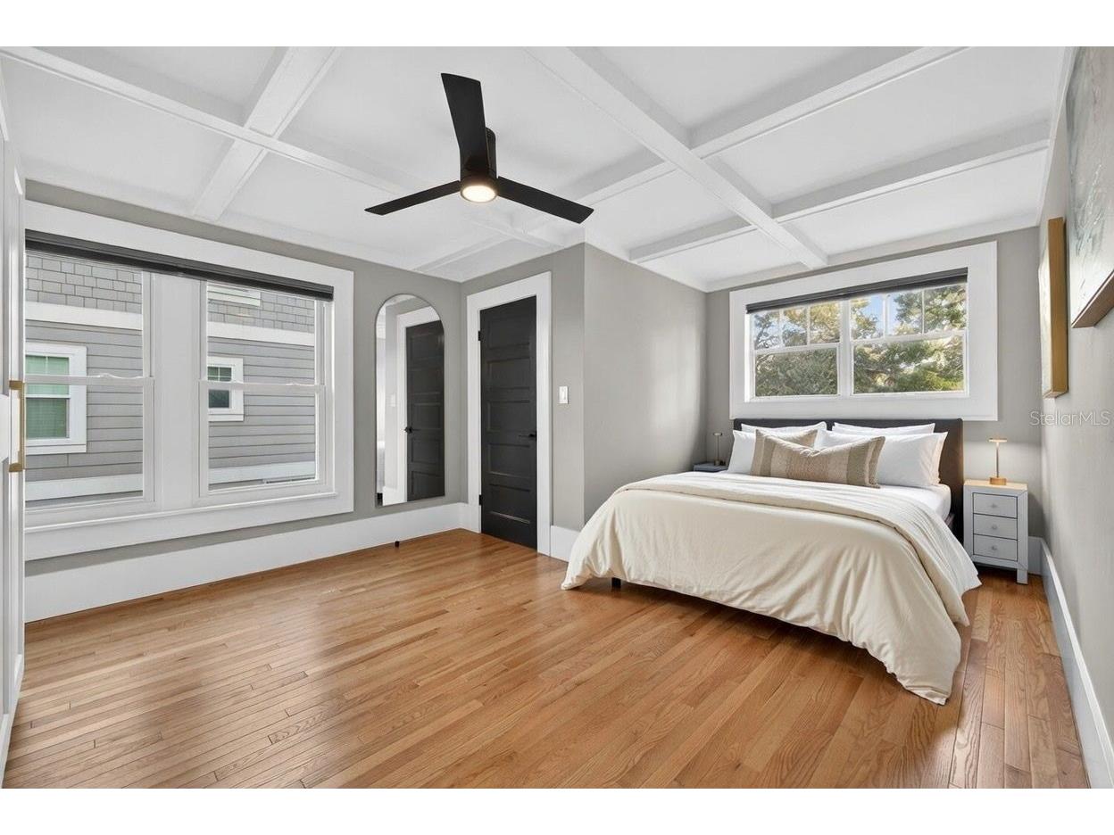 534 1st Street N Saint Petersburg FL 33701 TB8466922 image30