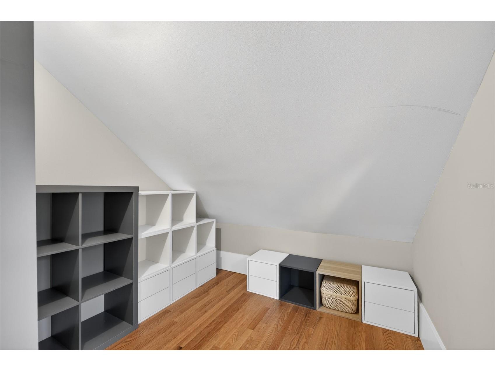 534 1st Street N Saint Petersburg FL 33701 TB8466922 image32