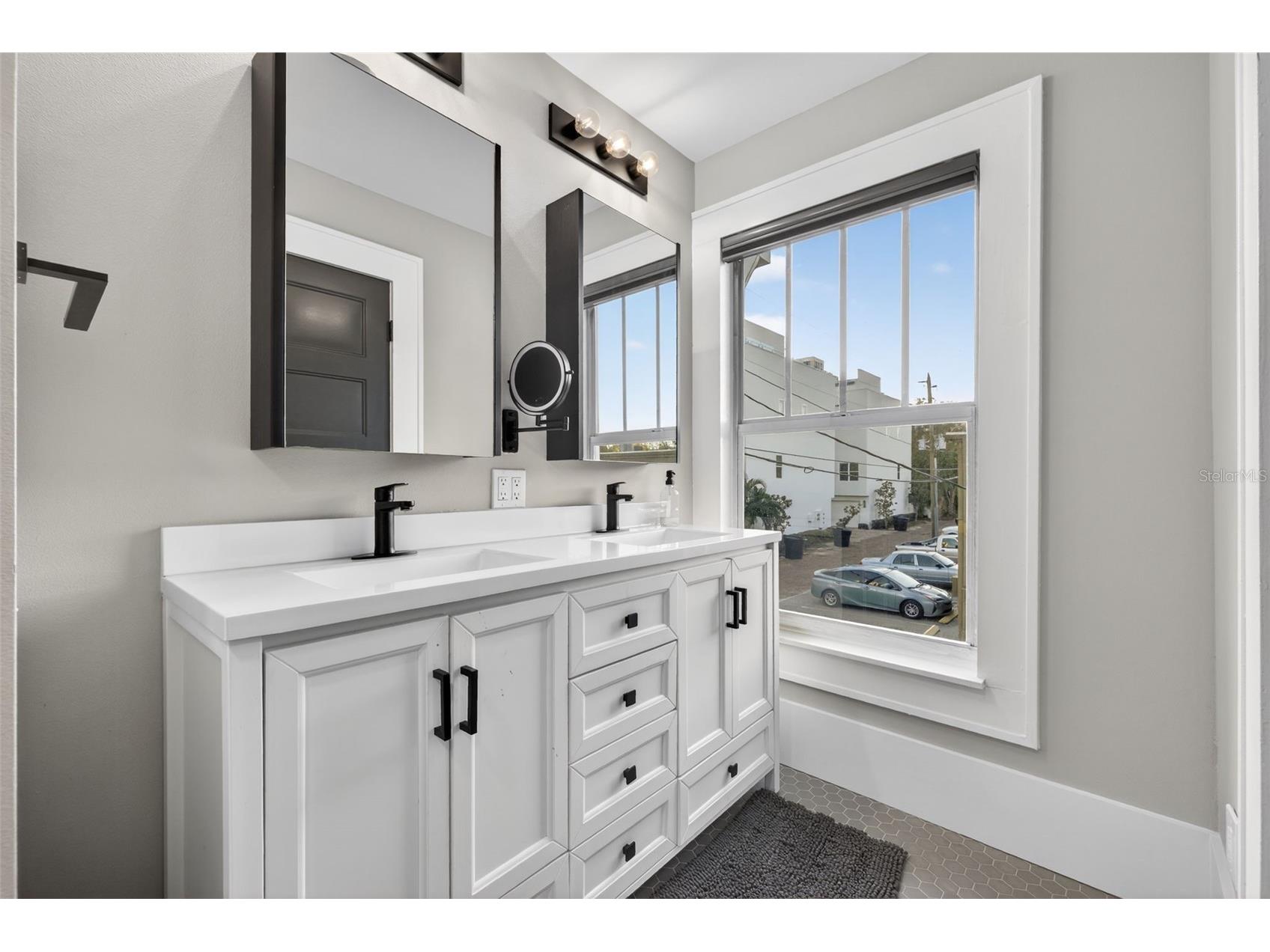 534 1st Street N Saint Petersburg FL 33701 TB8466922 image39