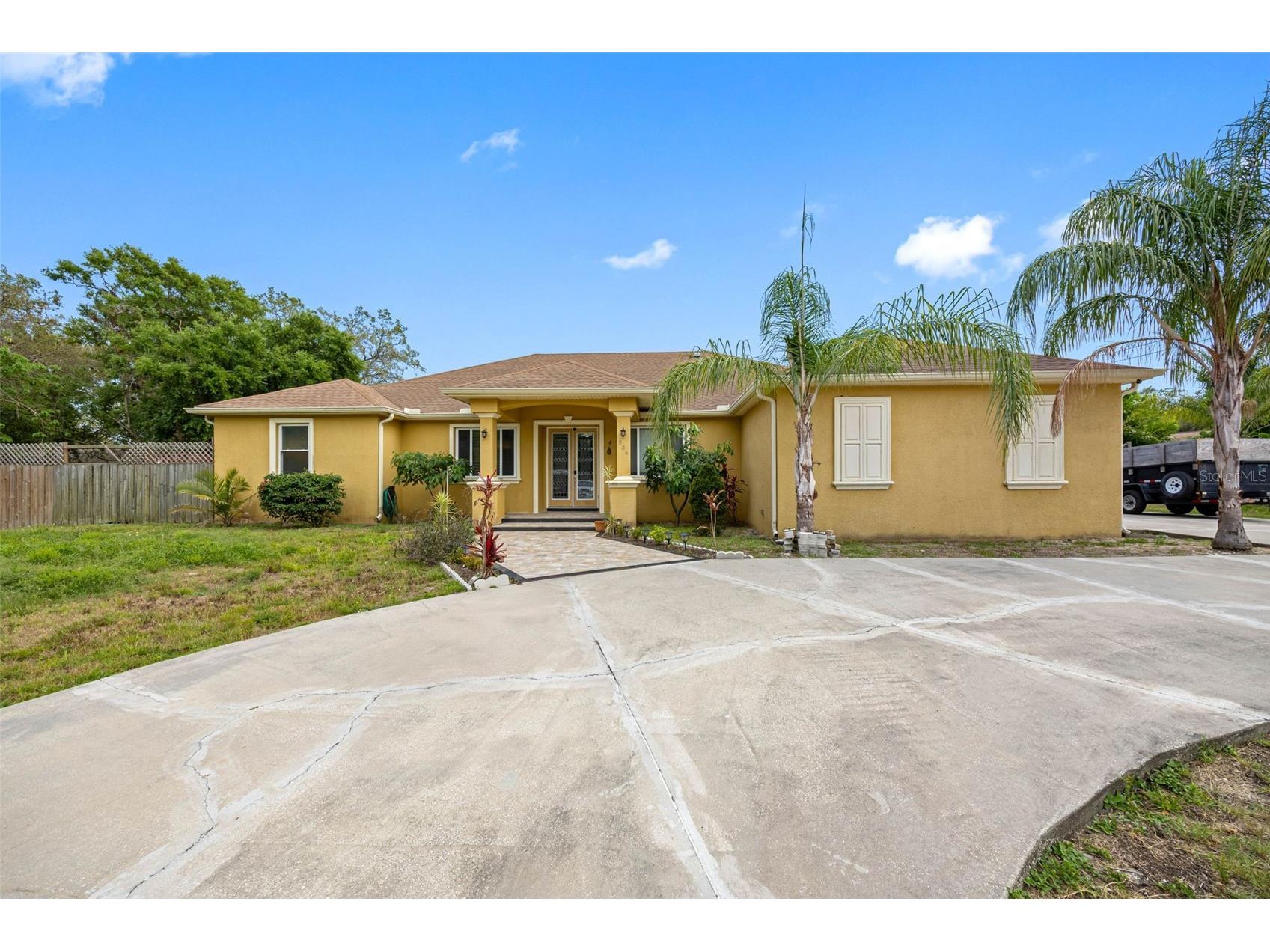 534 Berkley Avenue Tarpon Springs FL 34689 TB8482005 image1