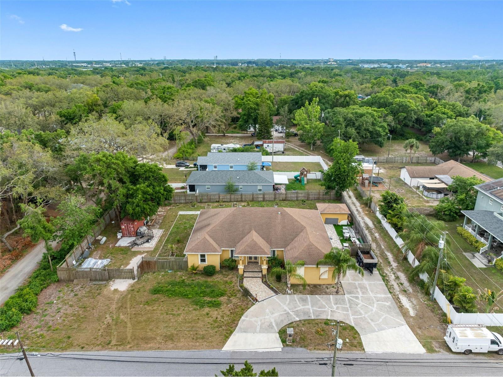 534 Berkley Avenue Tarpon Springs FL 34689 TB8482005 image40