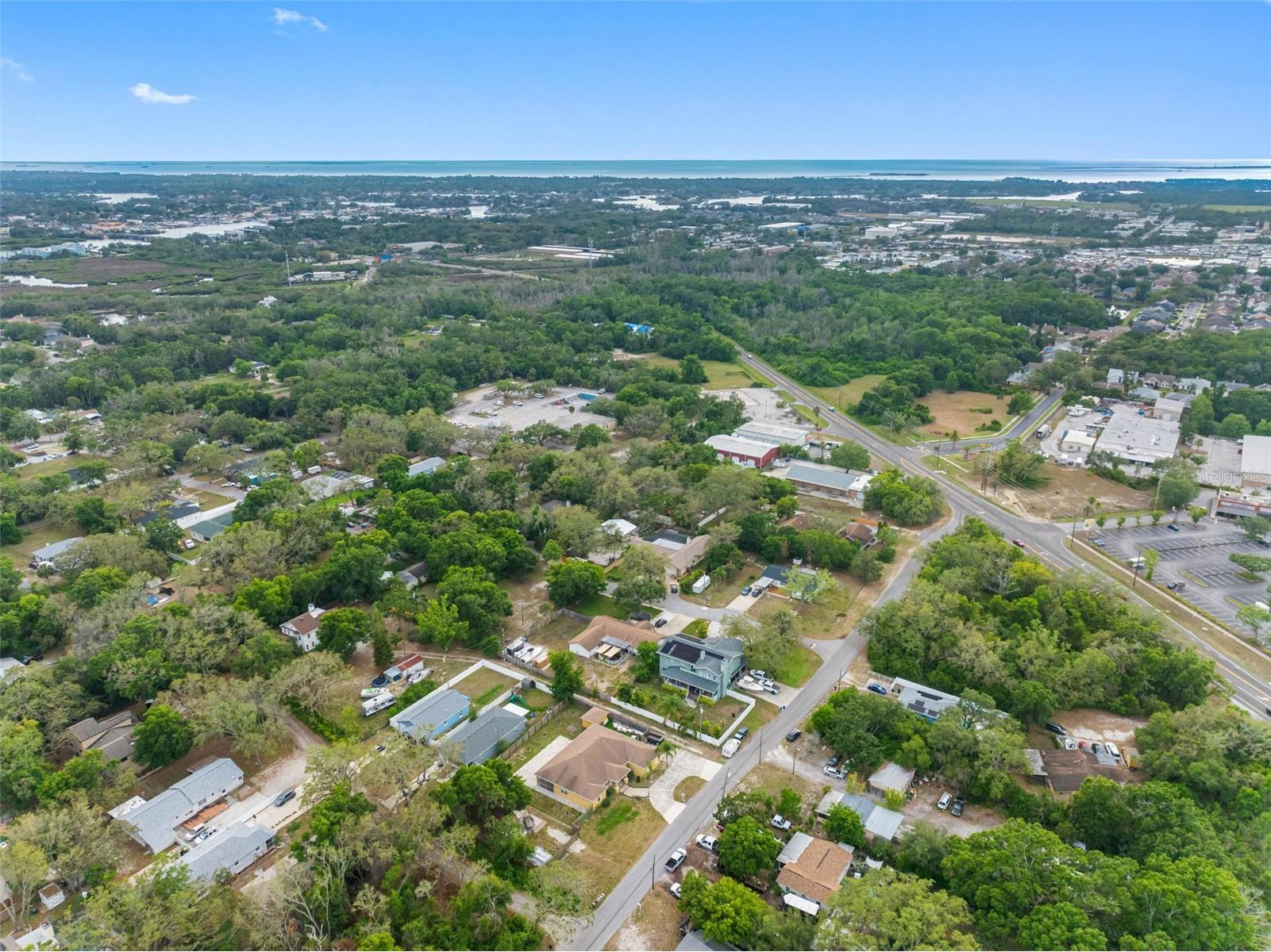 534 Berkley Avenue Tarpon Springs FL 34689 TB8482005 image47