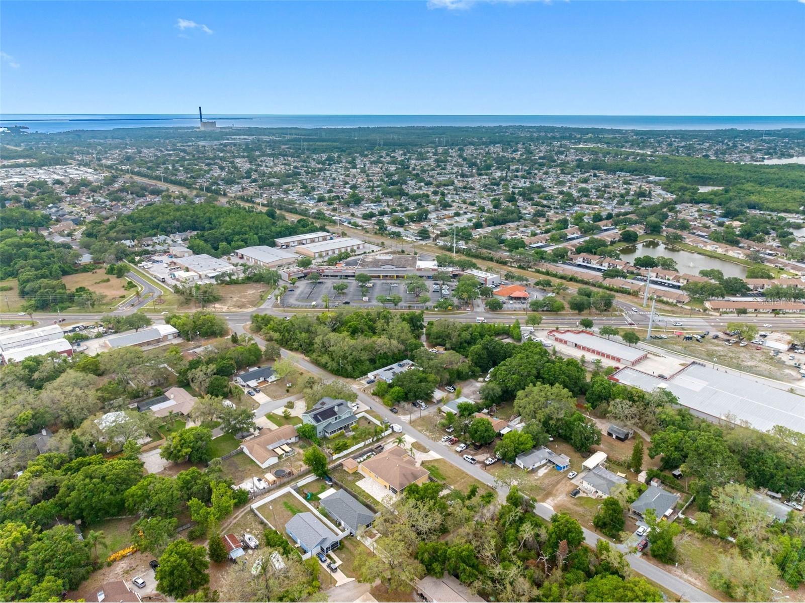 534 Berkley Avenue Tarpon Springs FL 34689 TB8482005 image49