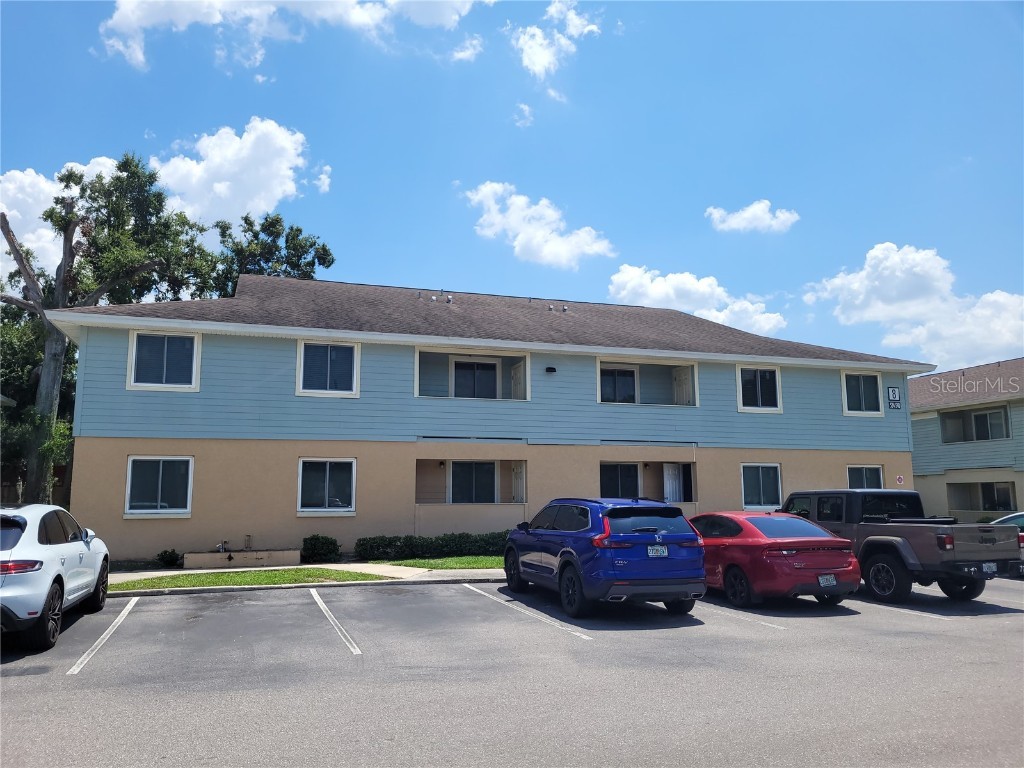 534 Golden Raintree Place #8 Brandon FL 33510 TB8411958 image1