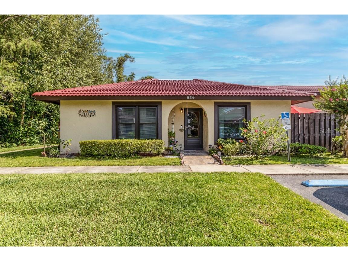 534 Hunter Circle Kissimmee FL 34758 O6121547 image1