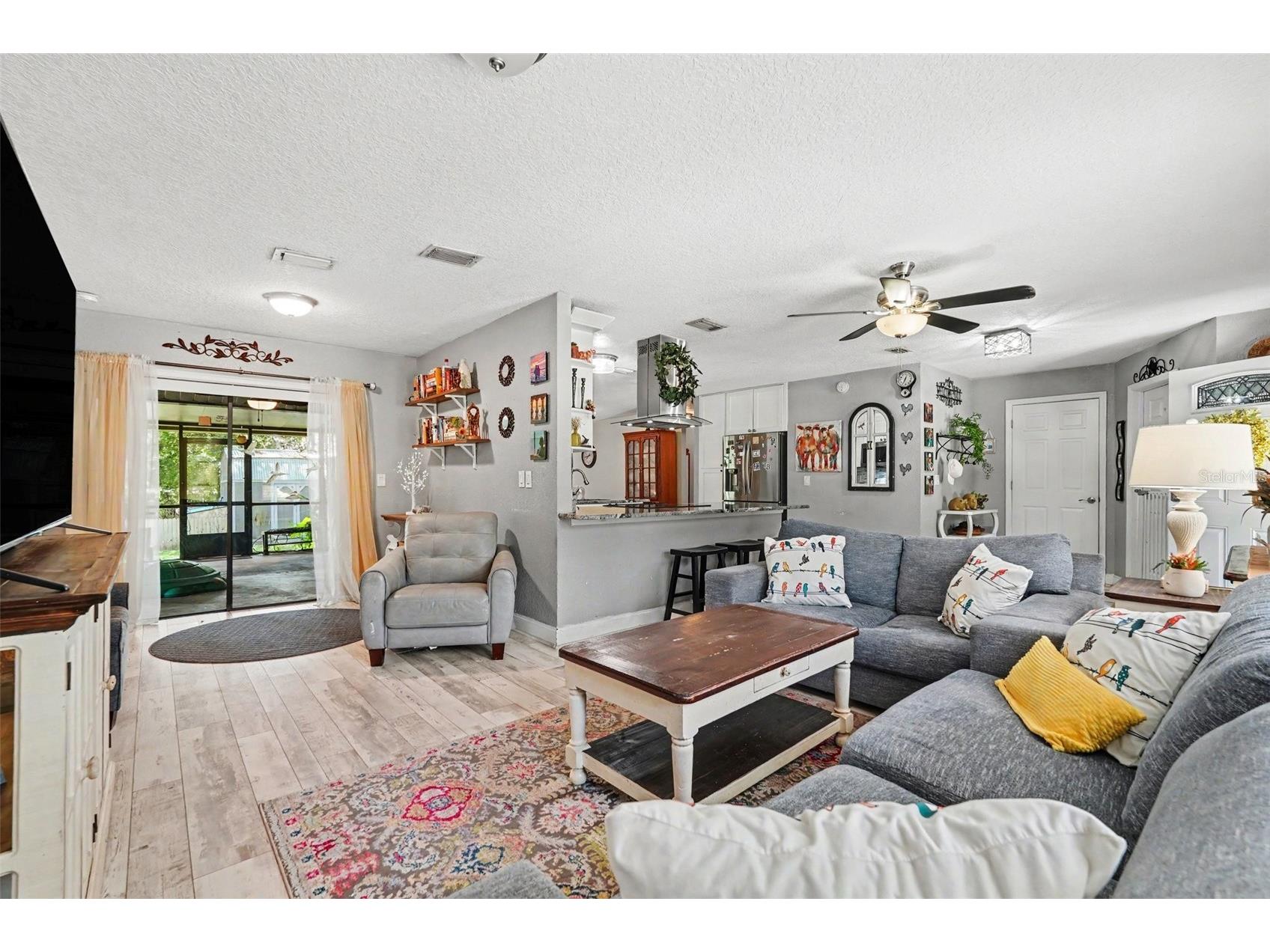 534 Leverett Road Seffner FL 33584 TB8524162 image4
