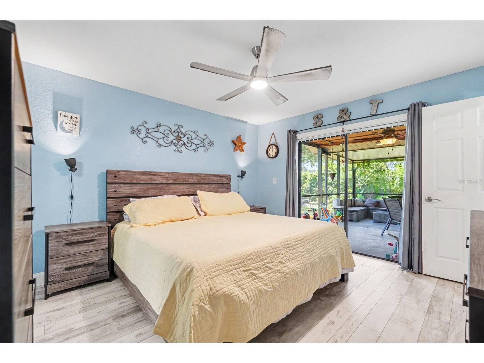 534 Leverett Road Seffner FL 33584 TB8524162 image8