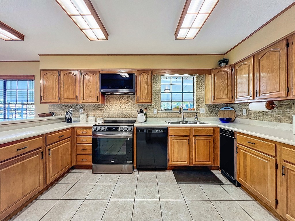 534 Minnow Court Kenansville FL 34739 O6335515 image18