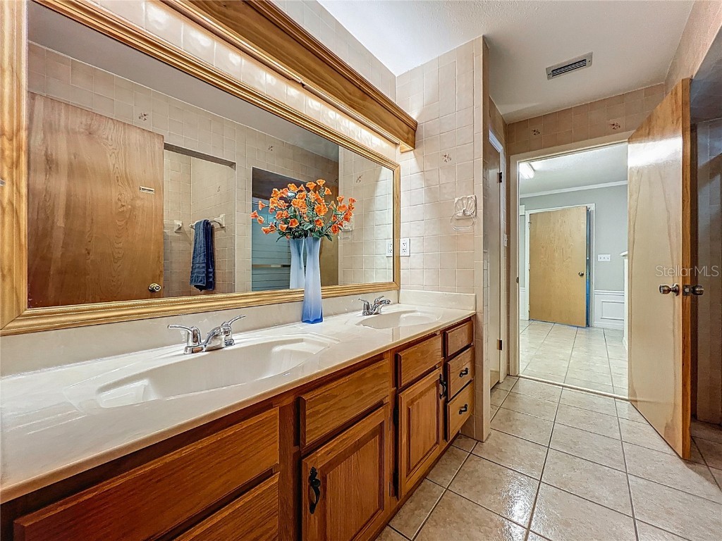 534 Minnow Court Kenansville FL 34739 O6335515 image39