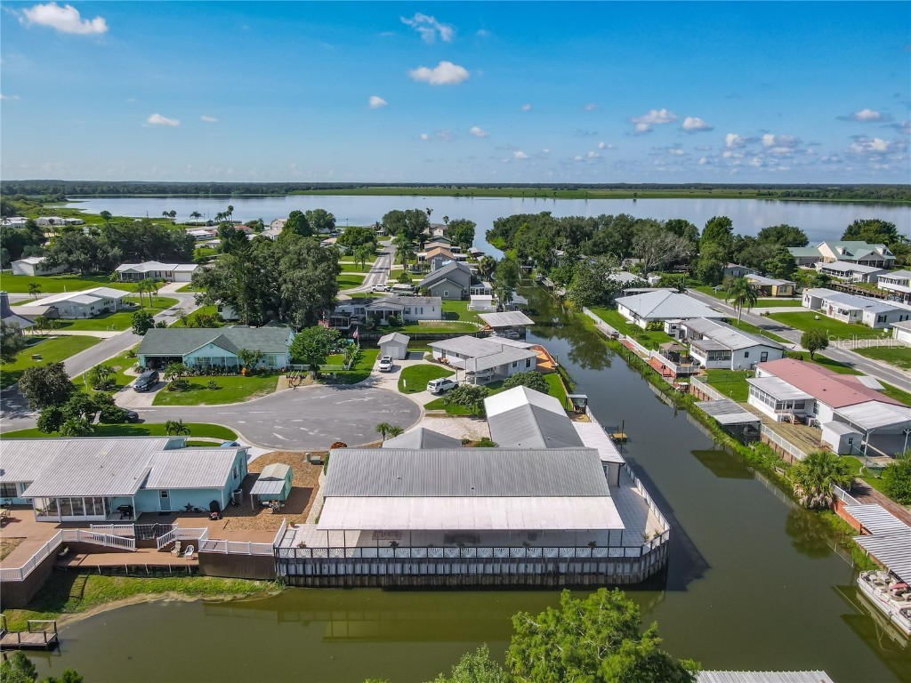 534 Minnow Court Kenansville FL 34739 O6335515 image7