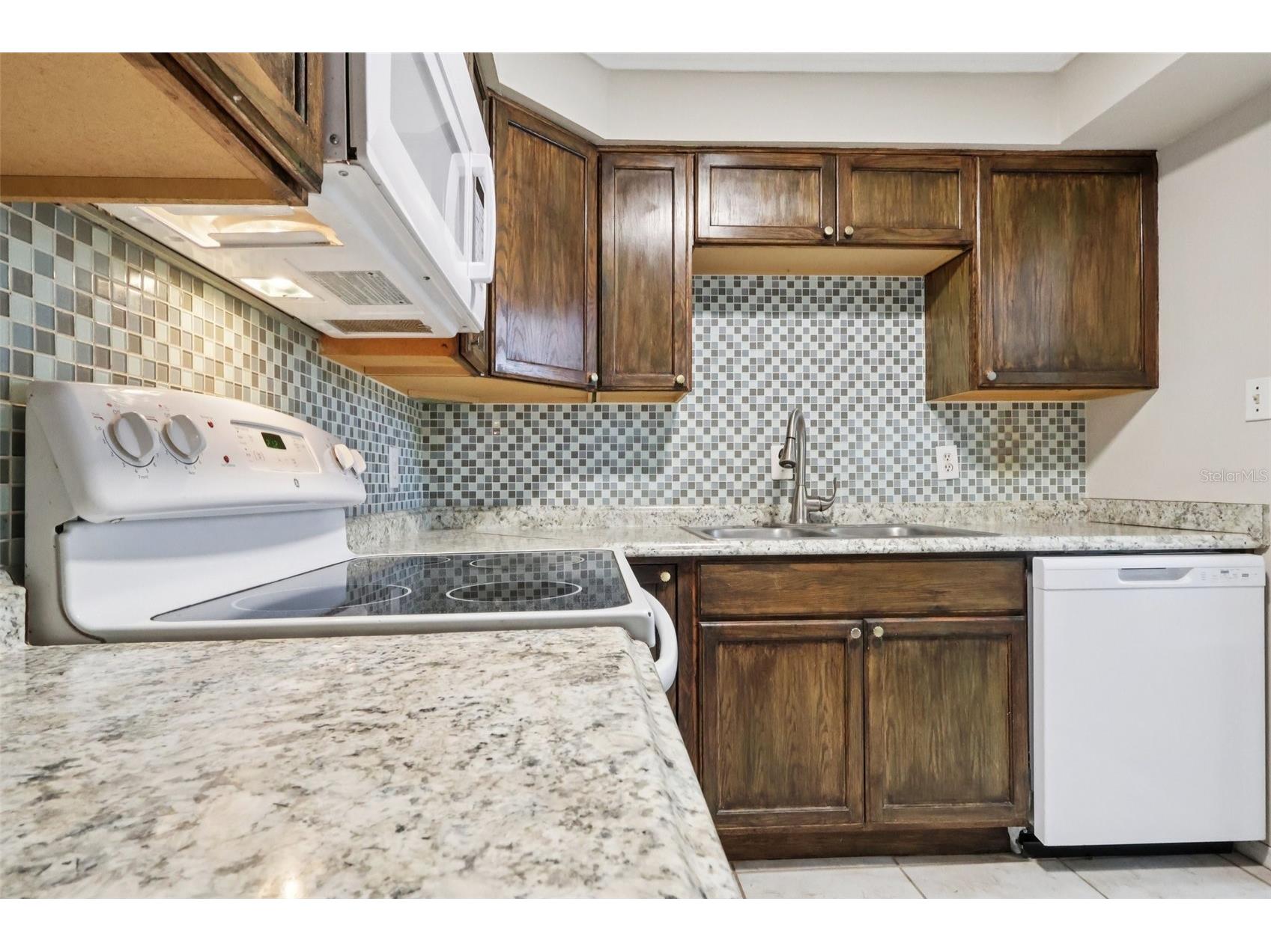 534 Orange Drive #27 Altamonte Springs FL 32701 - LAKE ORIENTA O6396188 image7