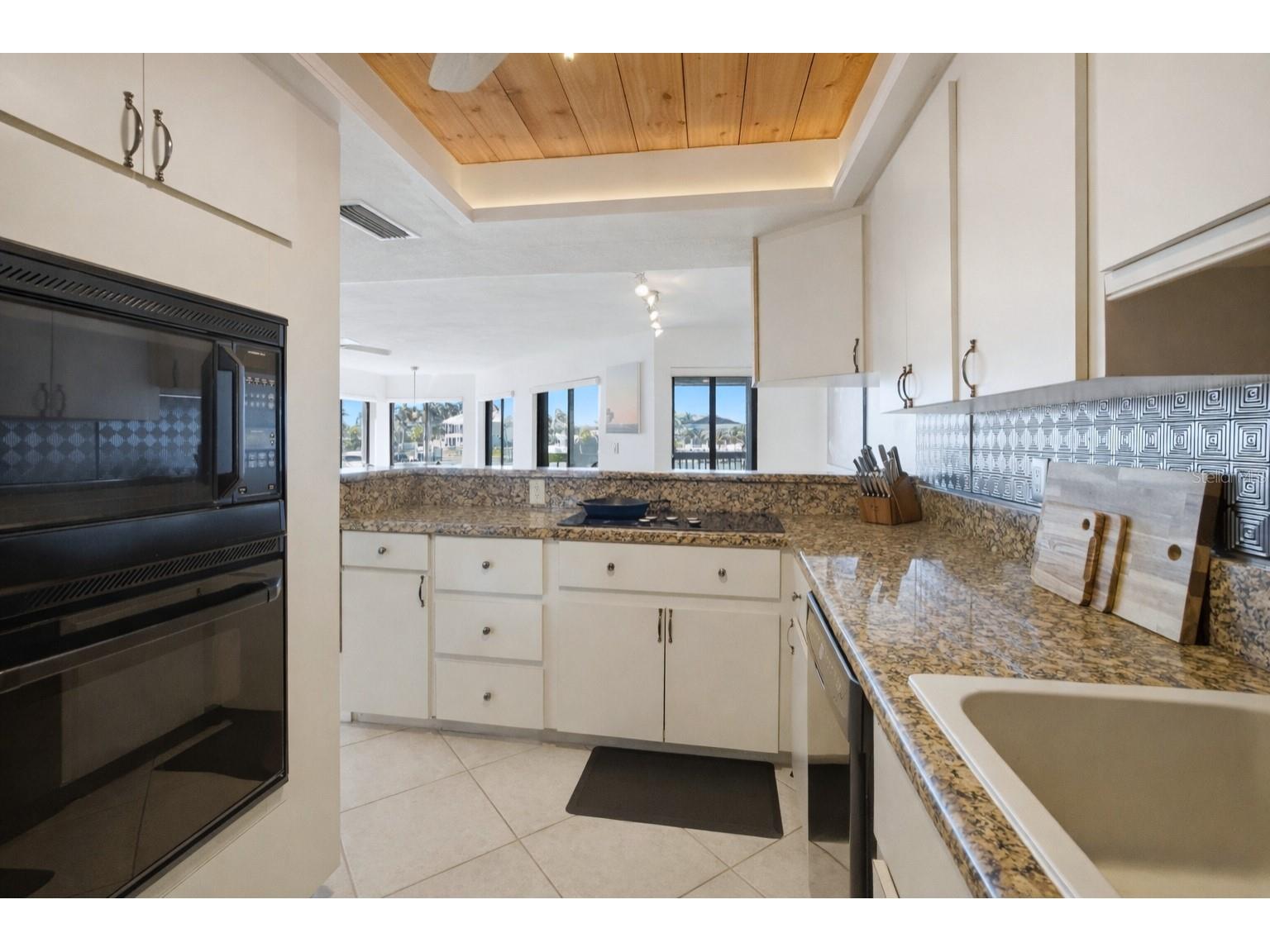 534 Pinellas Bayway S #101 Saint Petersburg FL 33715 - GRAND CANAL OF TIERRA VERDE TB8479983 image11