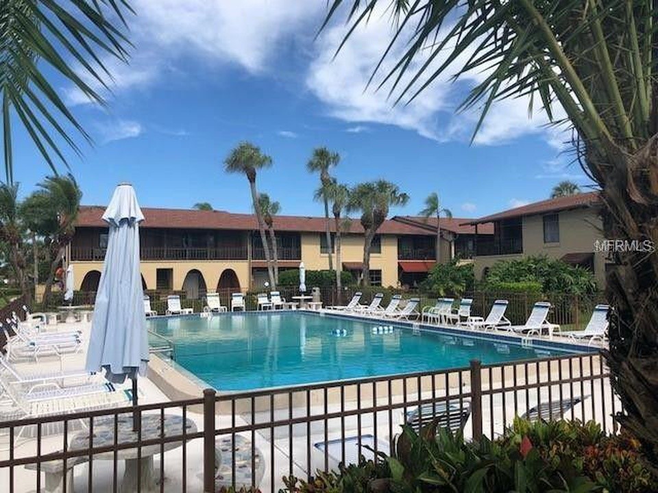 534 Plaza Seville Court #64 Treasure Island FL 33706 TB8485135 image3