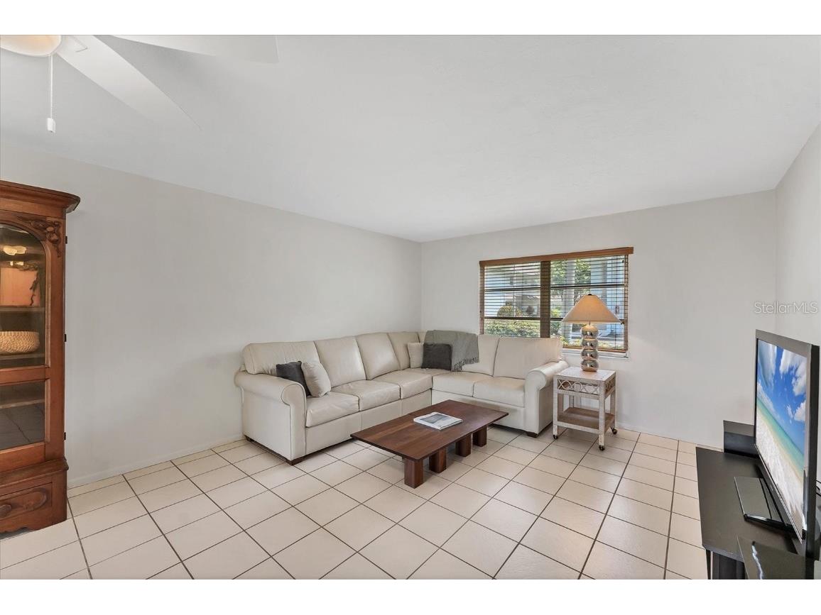 534 Sutton Place #534 Longboat Key FL 34228 - SARASOTA BAY/ICW A4672023 image7