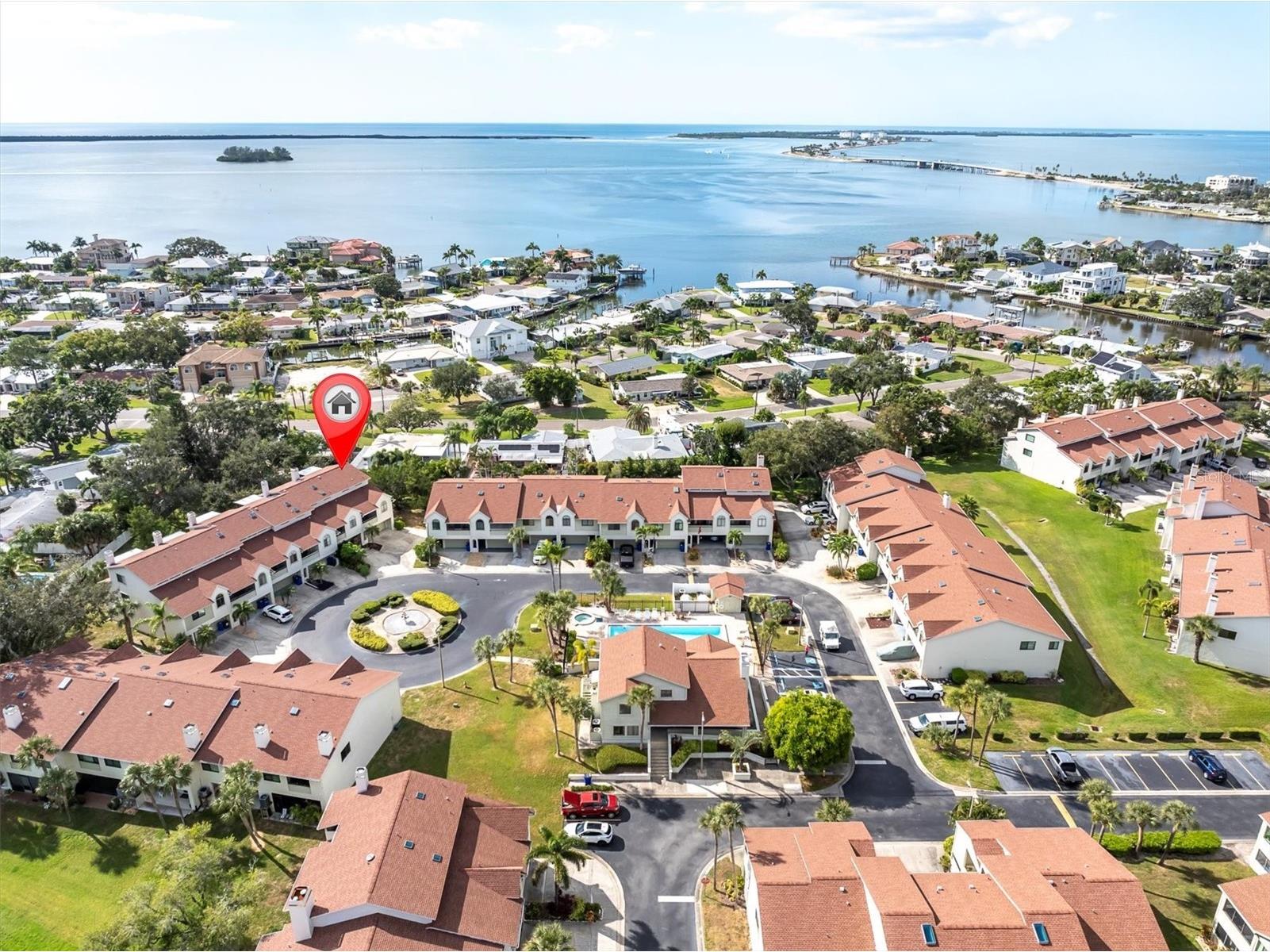 534 Walden Court Dunedin FL 34698 TB8436572 image1