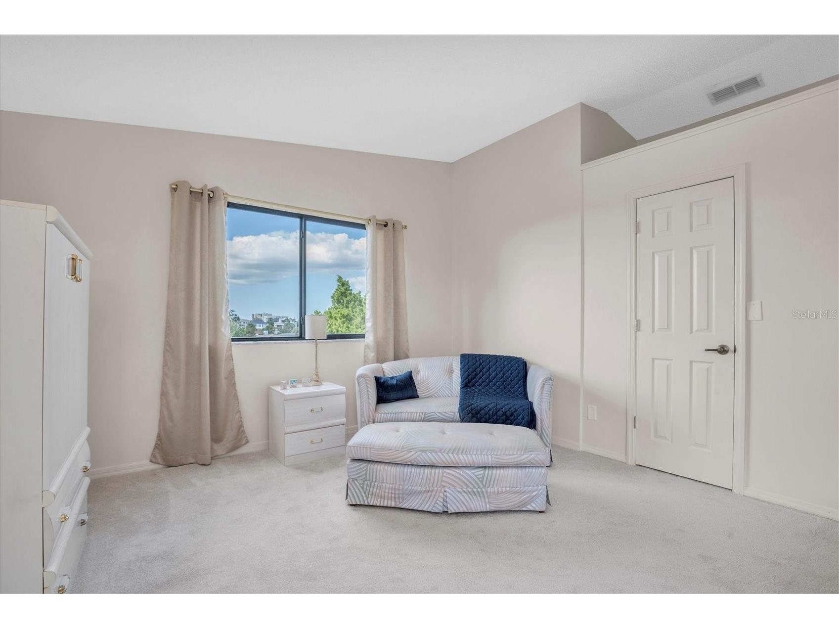 534 Walden Court Dunedin FL 34698 TB8436572 image22