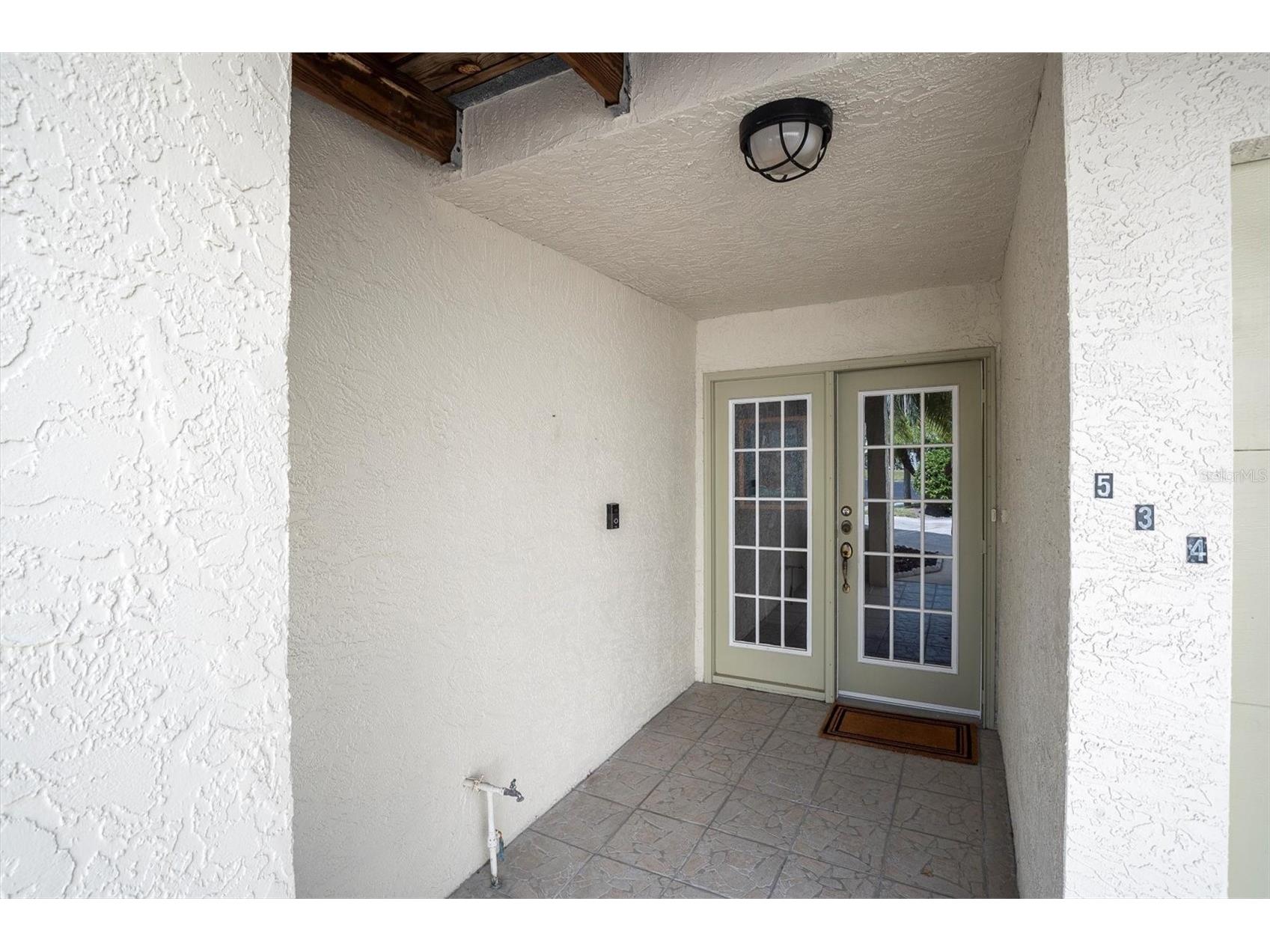534 Walden Court Dunedin FL 34698 TB8436572 image3