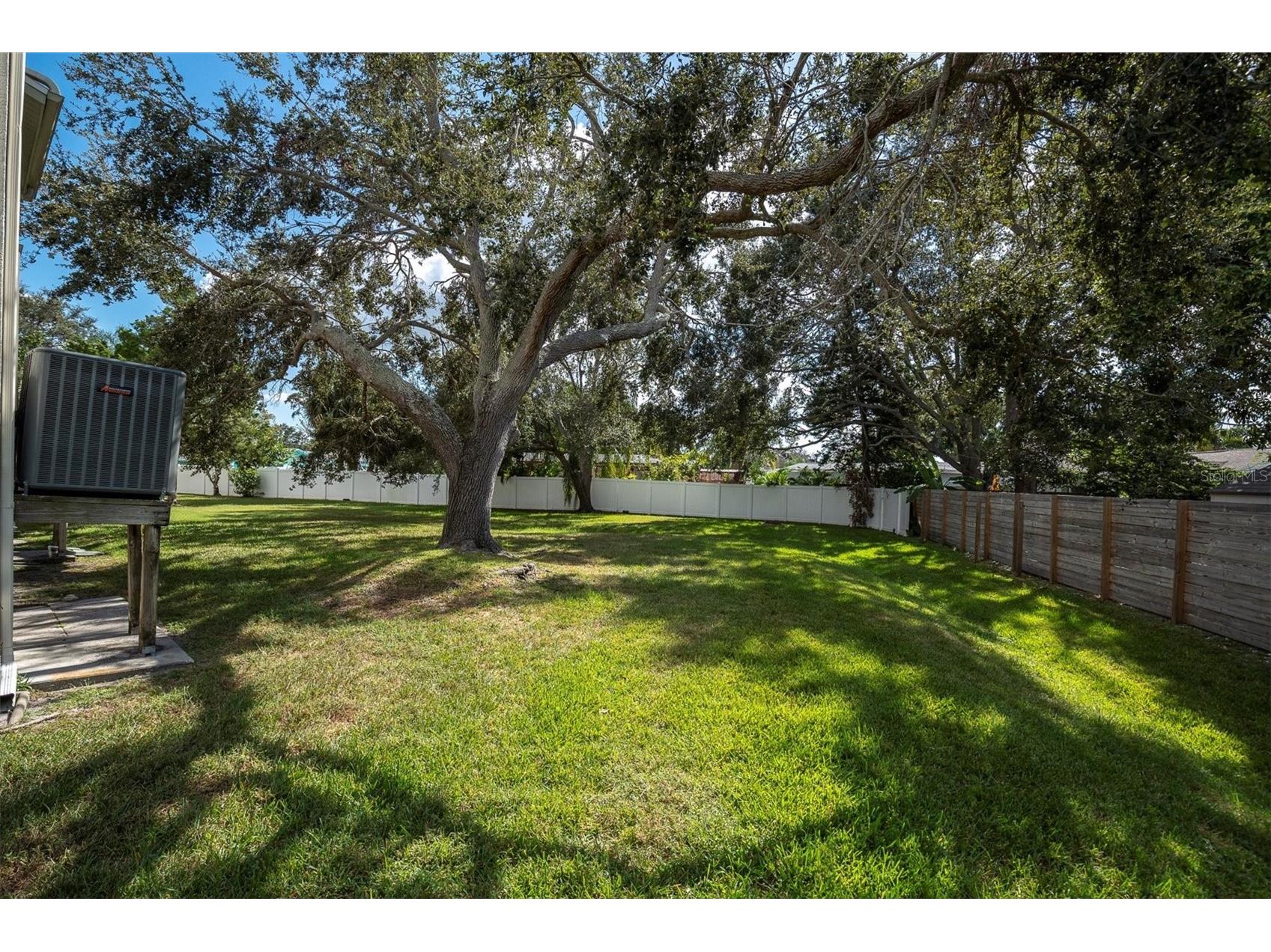534 Walden Court Dunedin FL 34698 TB8436572 image35