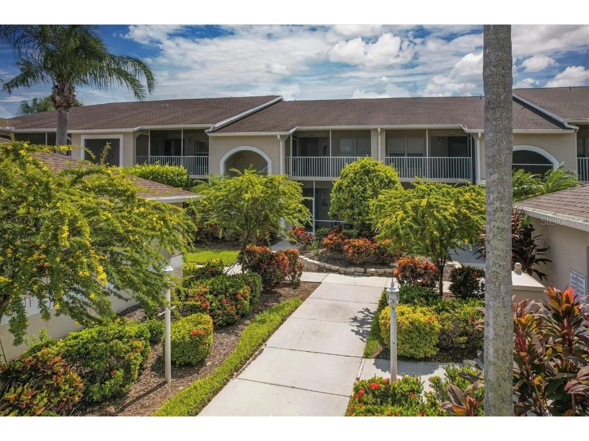 5340 Hyland Hills Avenue #2422 Sarasota FL 34241 A4585019 image1