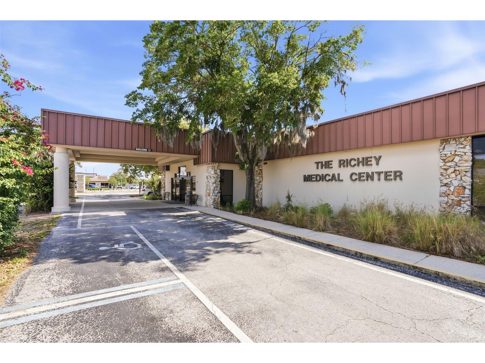 5341 Grand Boulevard #103 New Port Richey FL 34652 TB8505688 image1
