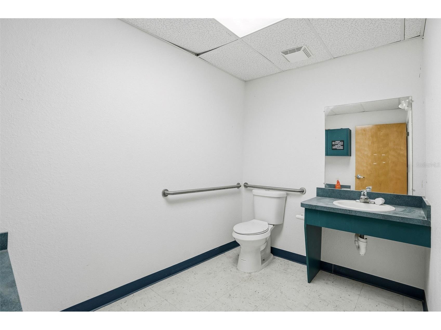 5341 Grand Boulevard #103 New Port Richey FL 34652 TB8505688 image8