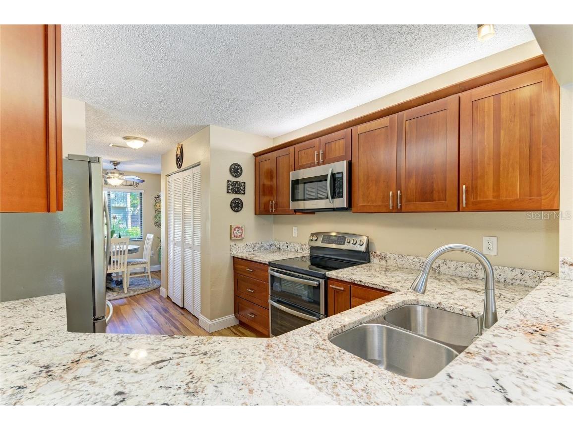 5341 Lake Arrowhead Trail #11 Sarasota FL 34231 A4673026 image14