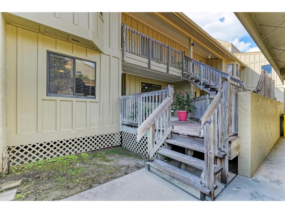 5341 Lake Arrowhead Trail #11 Sarasota FL 34231 A4673026 image2