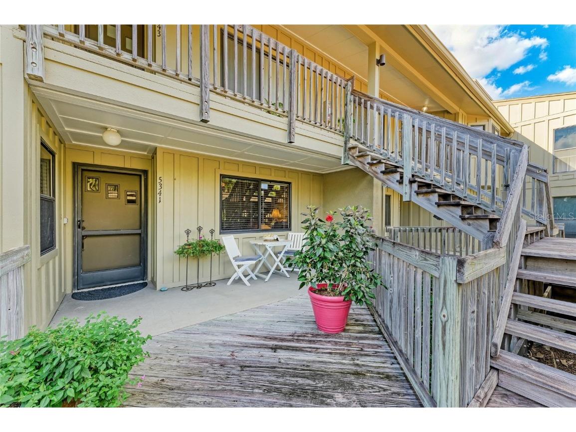 5341 Lake Arrowhead Trail #11 Sarasota FL 34231 A4673026 image3