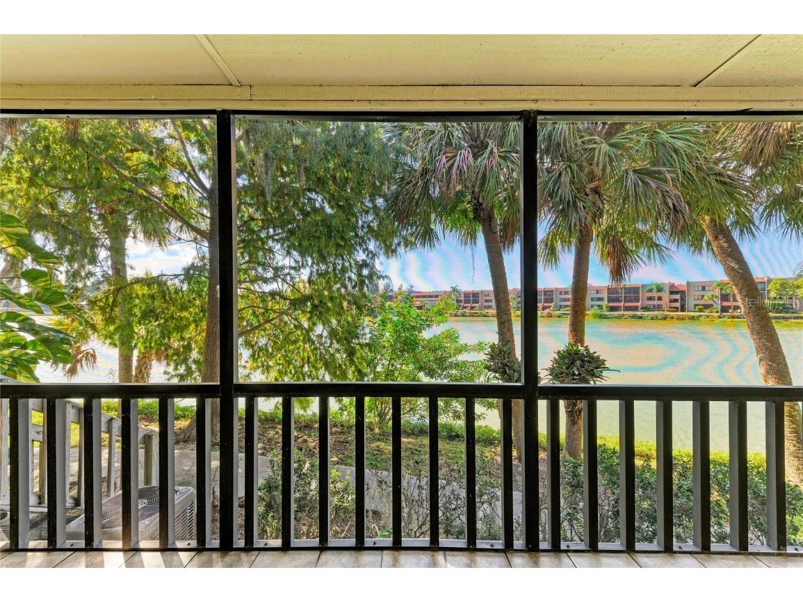 5341 Lake Arrowhead Trail #11 Sarasota FL 34231 A4673026 image37