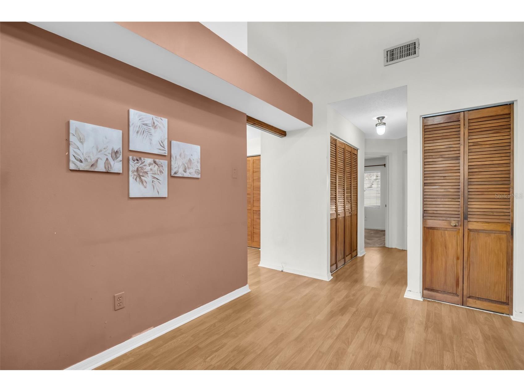 5341 Southwick Drive Tampa FL 33624 TB8496083 image21